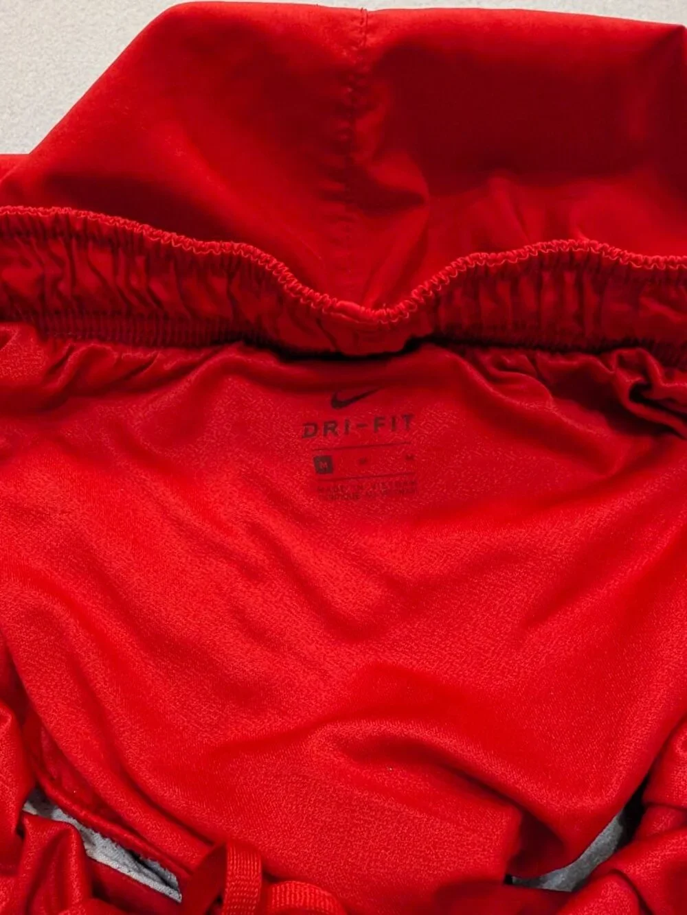 Nike Dri-FIT Tempo Red White Black Running Shorts M